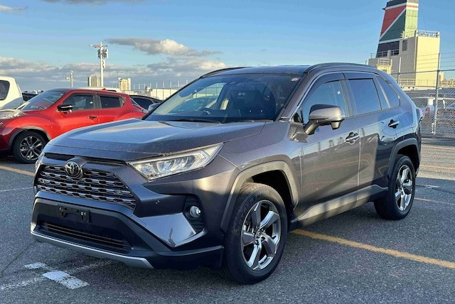 RAV 4